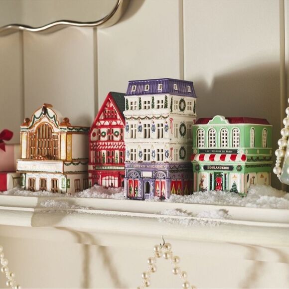 NWT ANTHROPOLOGIE SET OF FOUR Ceramic Holiday Houses Complete Set - Picture 2 of 16